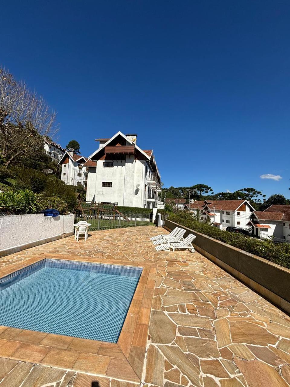 Charme E Conforto Na Montanha - Proximo Ao Centro Apartamento Campos do Jordão